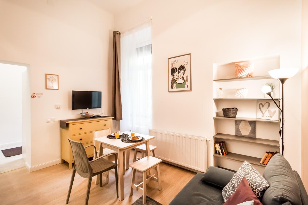 Bpr Paulay Cozy Apartment Budapest Bagian luar foto